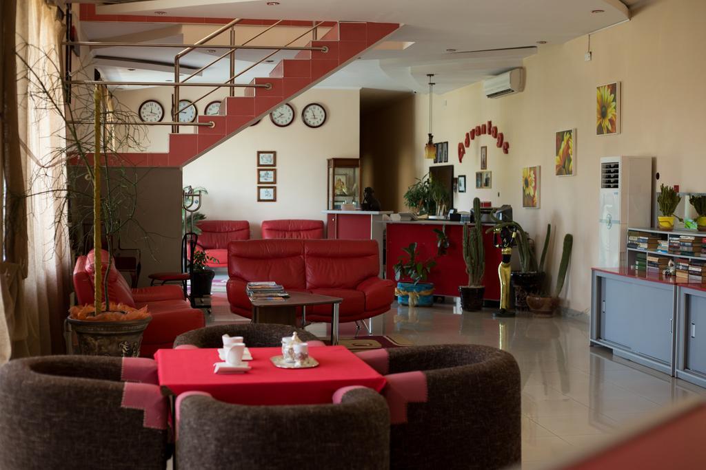 Advantage Hotel Samarkand Esterno foto